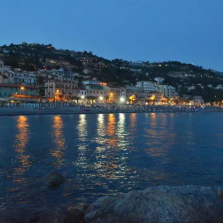 Apartamento Address I Colori Del Mare Ospedaletti